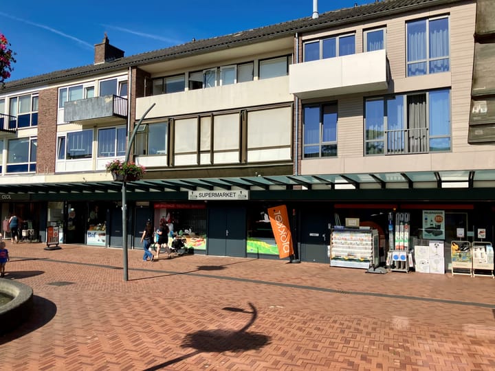 Het Ruim 42, Dronten