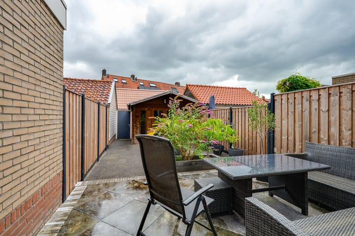 Foto 19 van Vermeerstraat 4