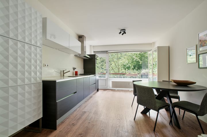 Photo 9 of Van Nijenrodeweg 511