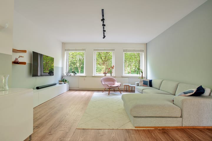 Photo 19 of Van Nijenrodeweg 511