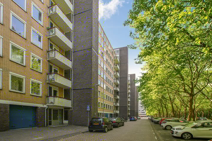 Photo 40 of Van Nijenrodeweg 511