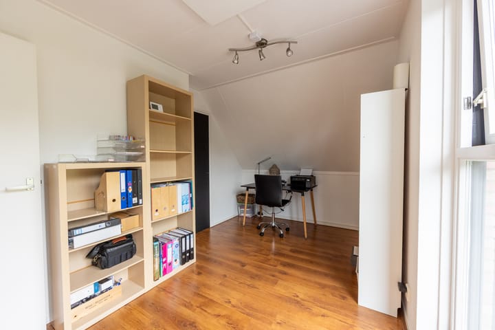 Foto 24 van Meteoorbaan 9