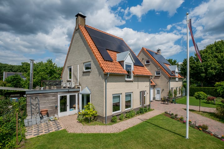 Photo 45 of Dahliaweg 5