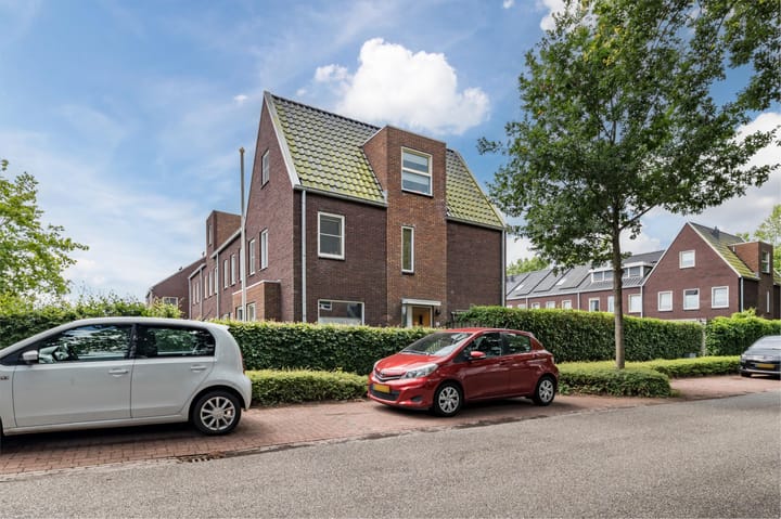 Photo 2 of Dorpshuisweg 42