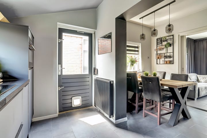 Photo 12 of Dorpstraat 62-A