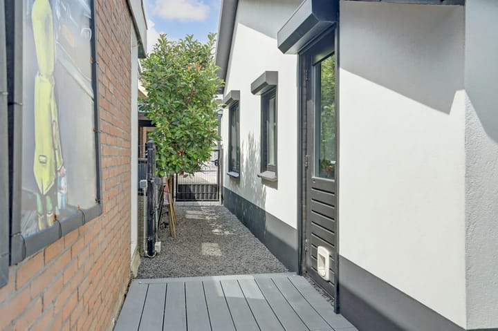 Photo 35 of Dorpstraat 62-A
