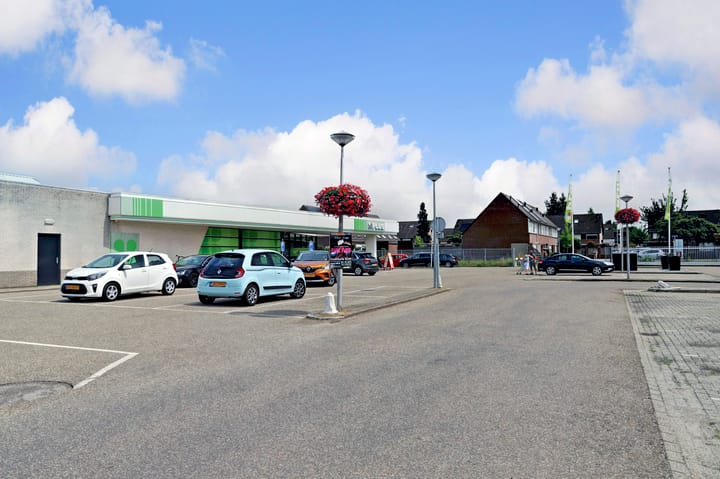 Photo 37 of Dorpstraat 62-A