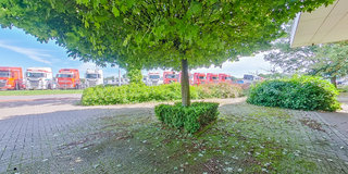 View 360° photos