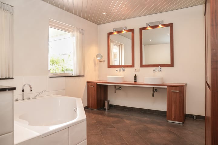 Photo 26 of Brouwersstraat 12