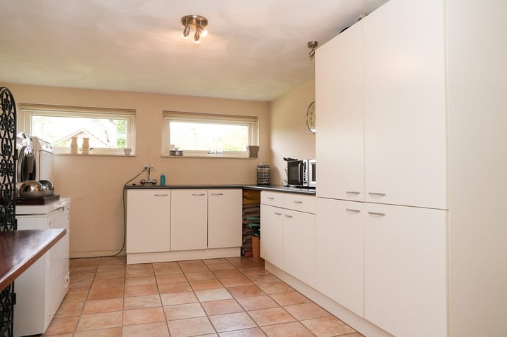 Photo 43 of Brouwersstraat 12