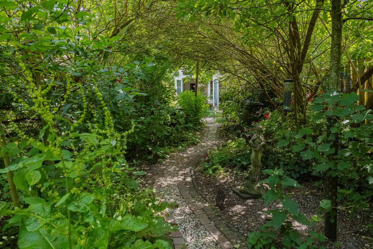 Foto 19 van Bloemendaalsestraatweg 151