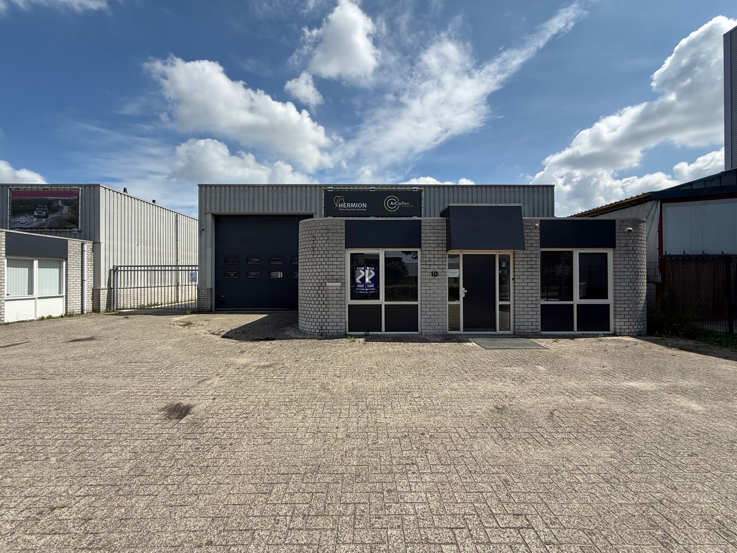 View photo 2 of Kleiweg 10