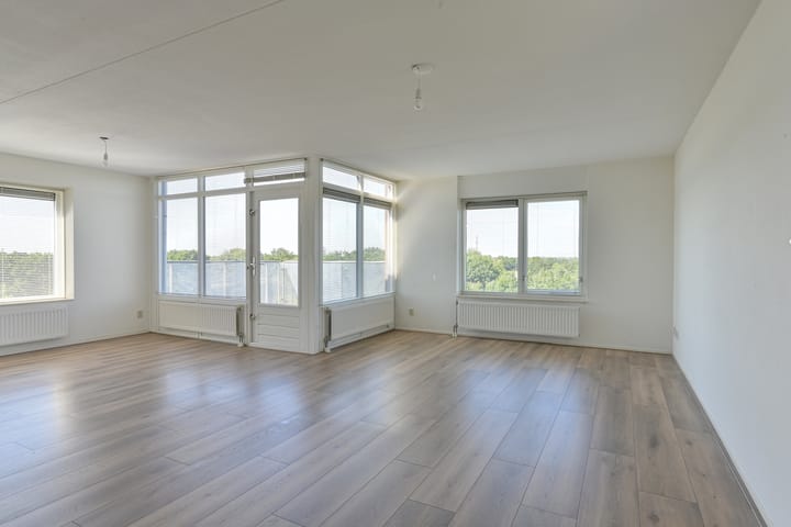 Photo 2 of Uilenveld 127