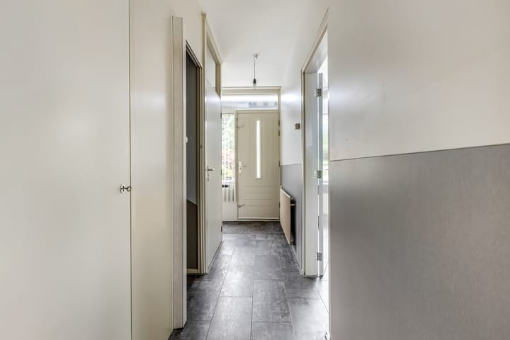 Foto 3 van Esdoornlaan 6