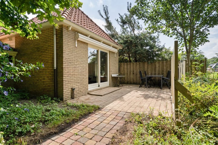 Photo 30 of 't Sou 44