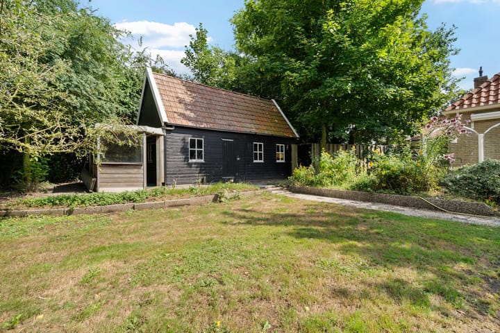 Photo 35 of 't Sou 44