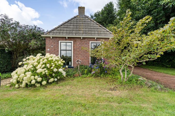 Photo 40 of 't Sou 44