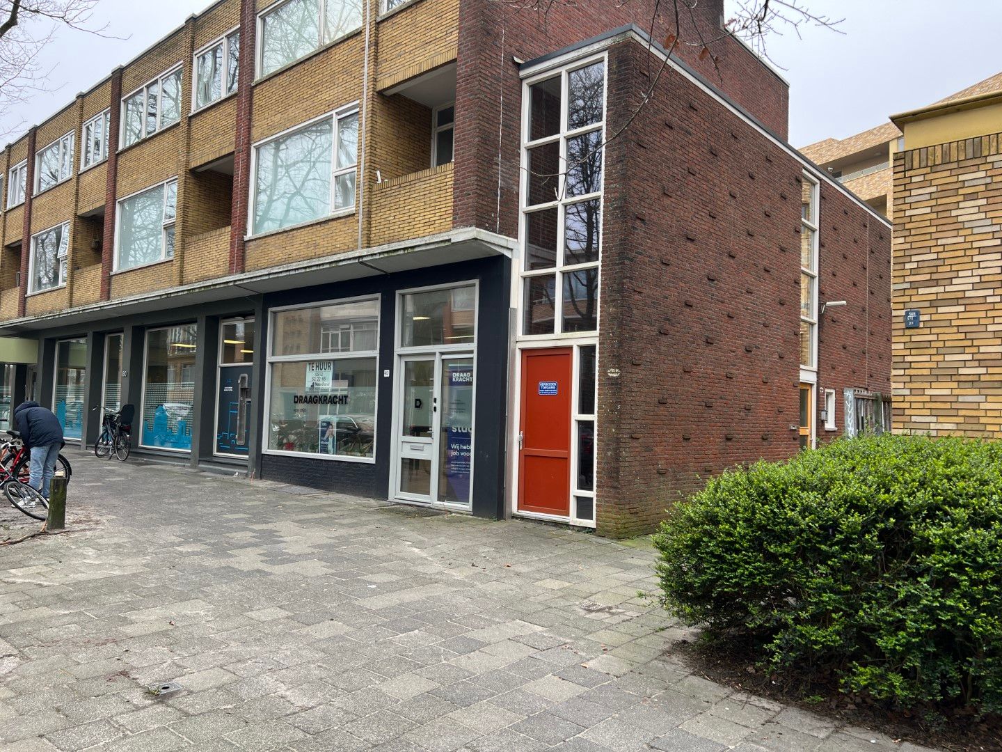 View photo 3 of Vechtstraat 82