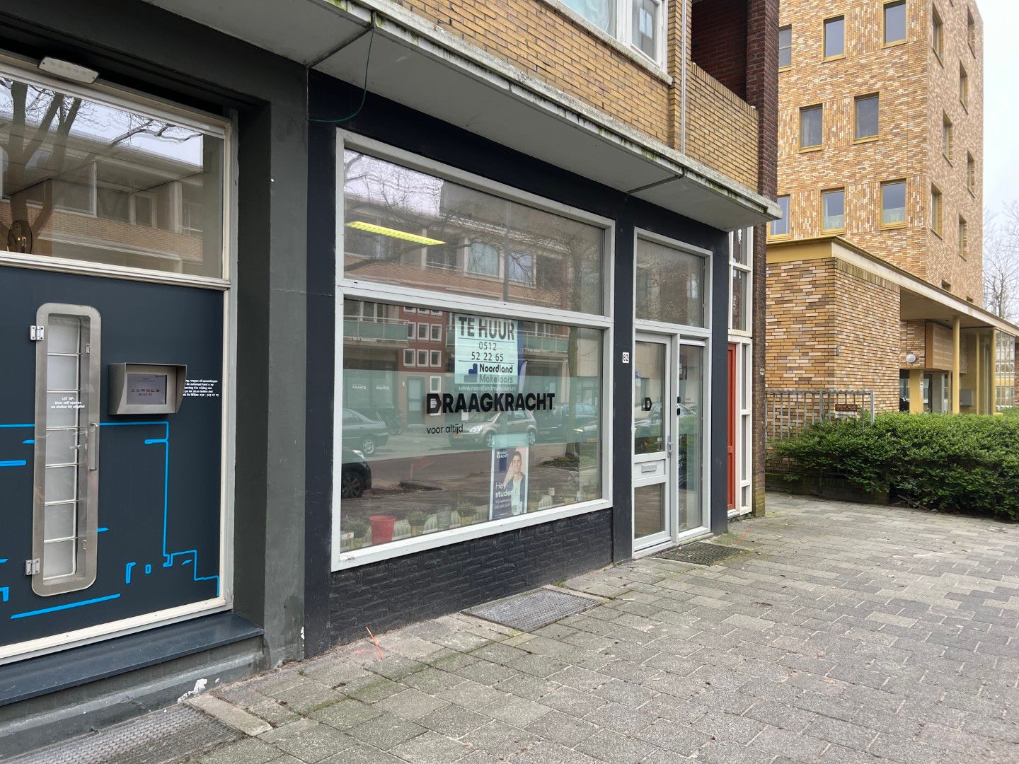 View photo 4 of Vechtstraat 82