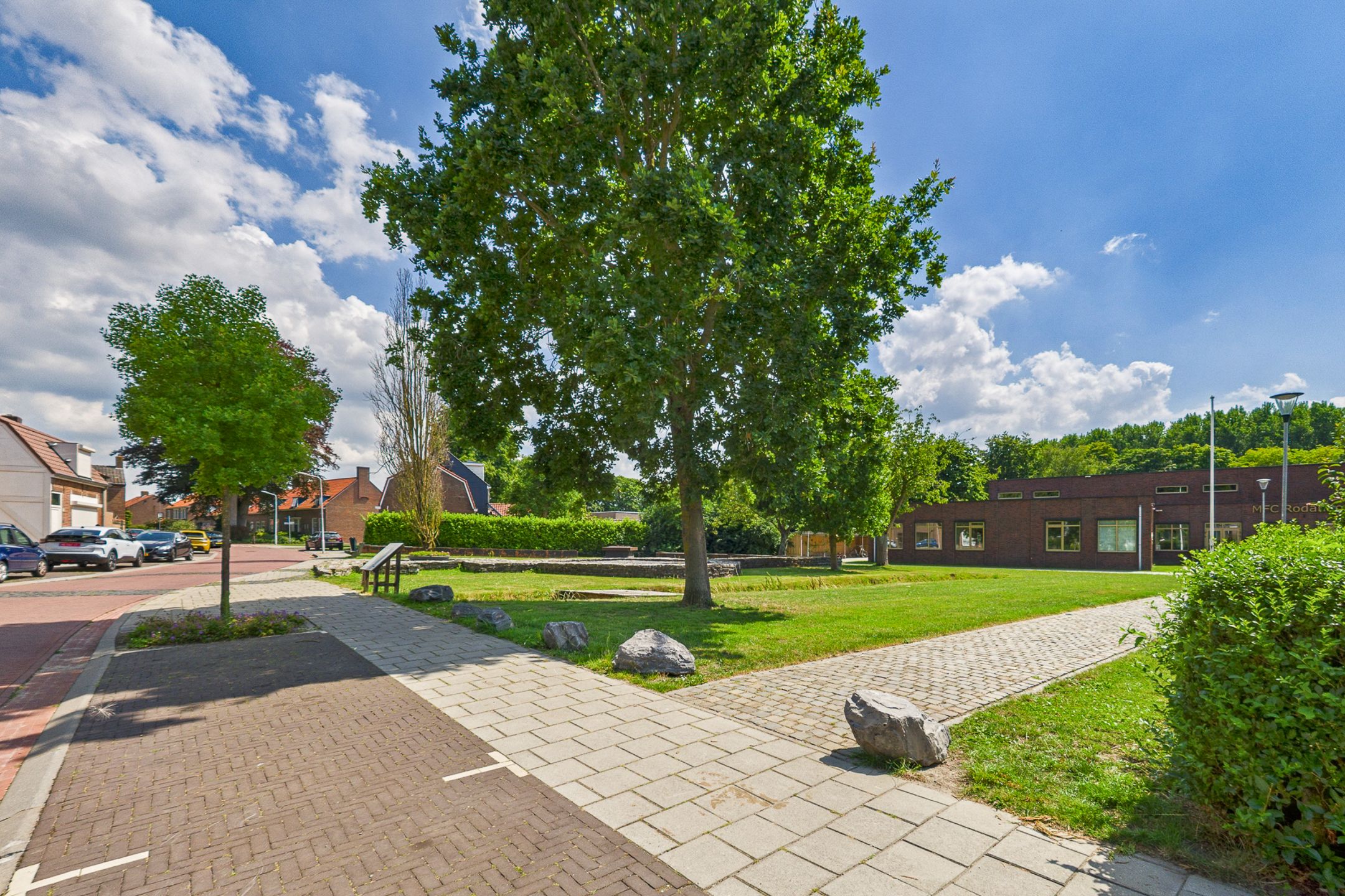 Photo 33 of Burchtstraat 16