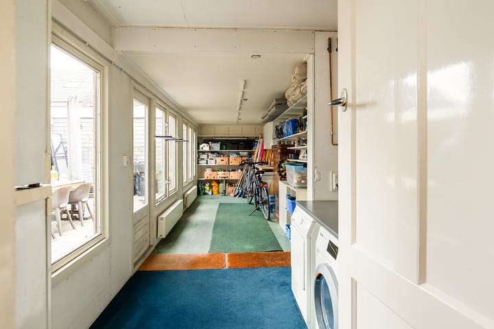 Photo 42 of Kennemerstraatweg 219