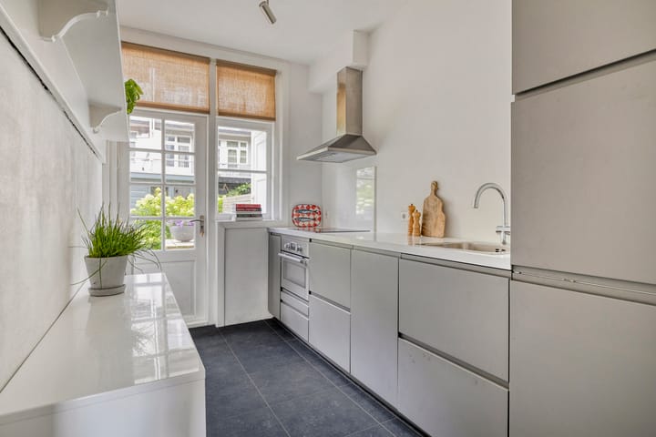 Foto 10 van Vogelenzangstraat 16-H