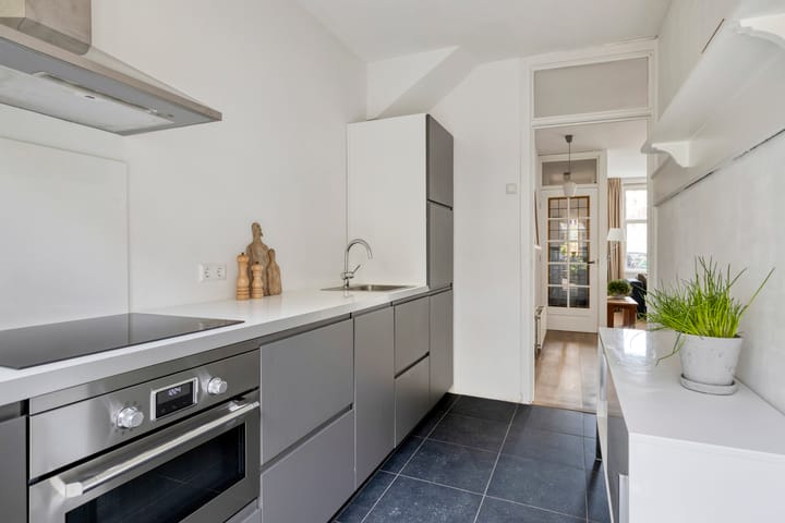 Foto 11 van Vogelenzangstraat 16-H