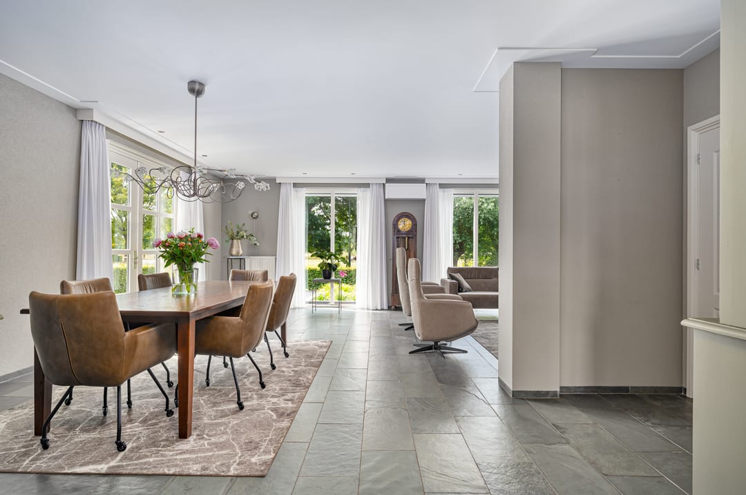 Photo 2 of Schoolhuisweg 47