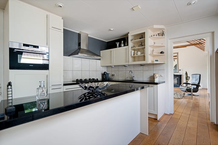 Foto 24 van Oostvierdeparten 47