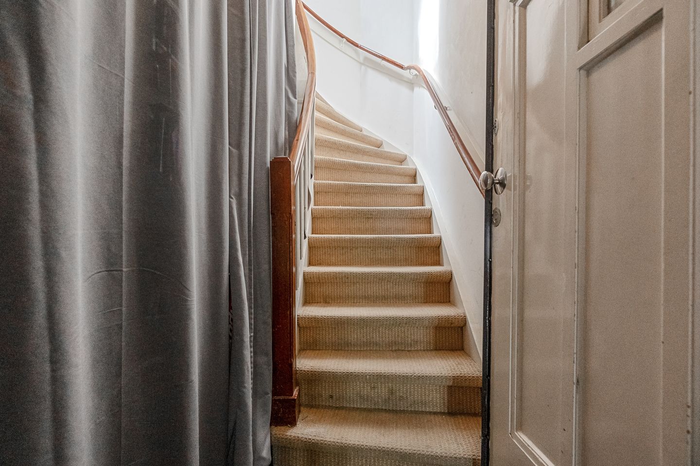 Foto 4 van Apeldoornselaan 17-B