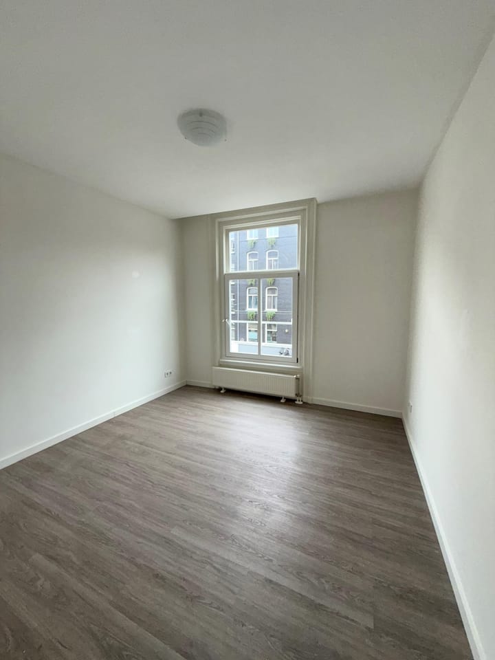 Foto 15 van Leidsekade 72-A