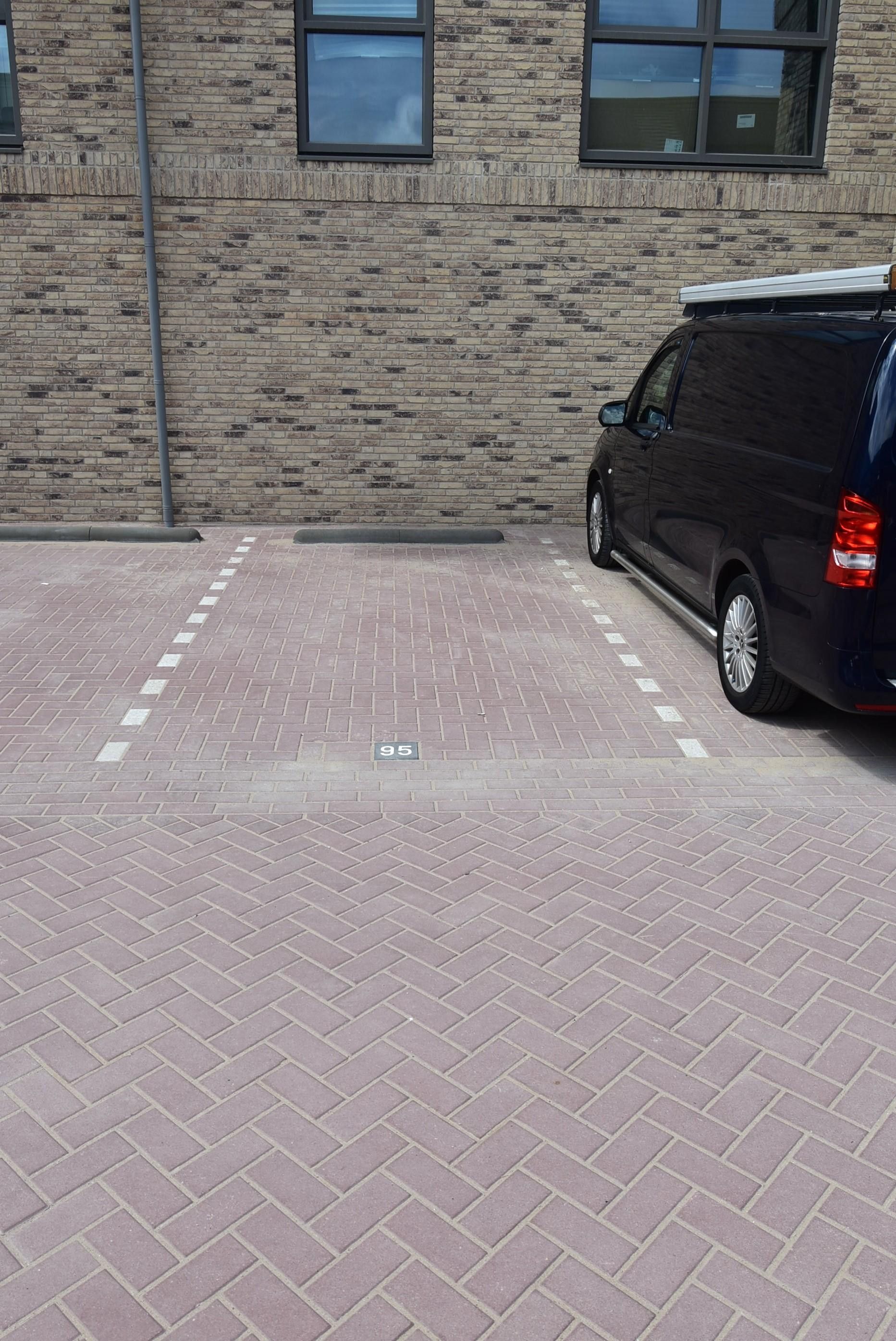 Photo 24 of Fluwijn 525