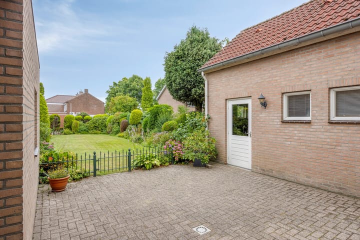 Foto 22 van Sint Barbaraweg 72