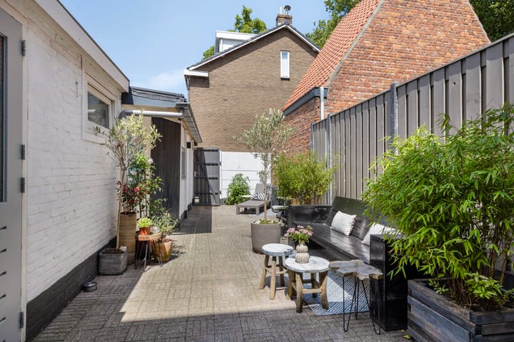 Foto 28 van Julianastraat 10