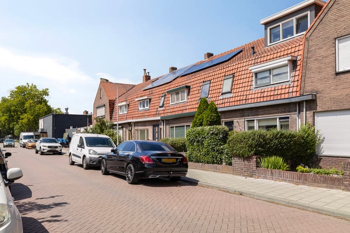 Foto 33 van Julianastraat 10