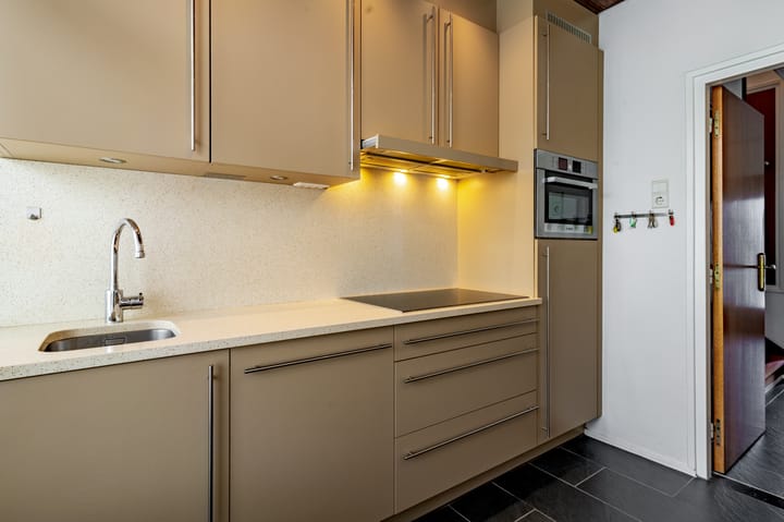 Foto 13 van Burg Fredrixstraat 36