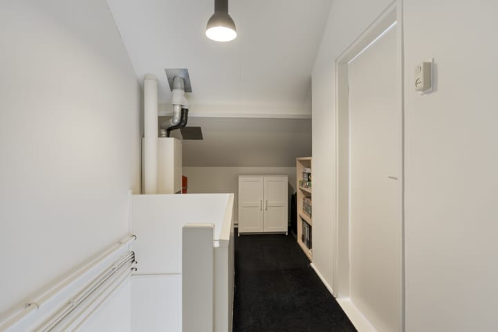 Photo 33 of Uranusstraat 26