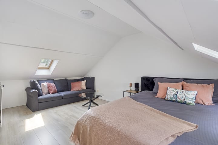 Photo 36 of Uranusstraat 26