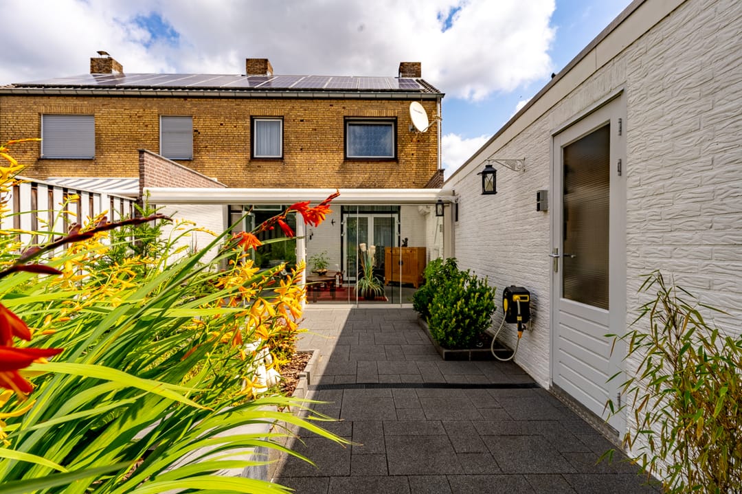 Foto 28 van Burg Fredrixstraat 36