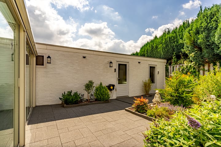 Foto 30 van Burg Fredrixstraat 36