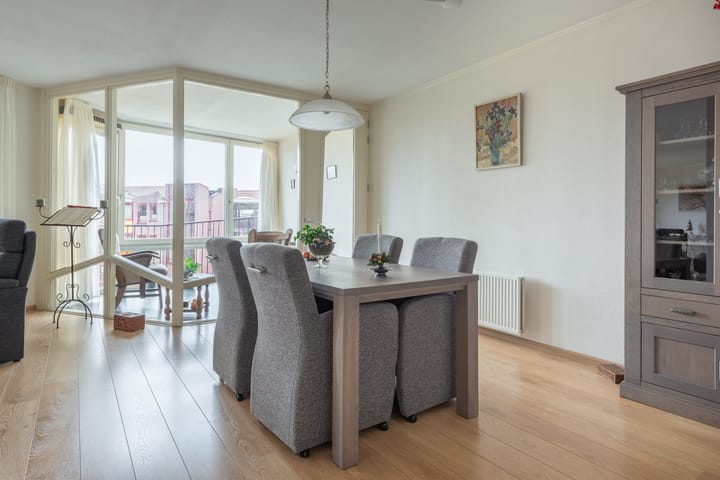 Foto 15 van De Heus Plein 66