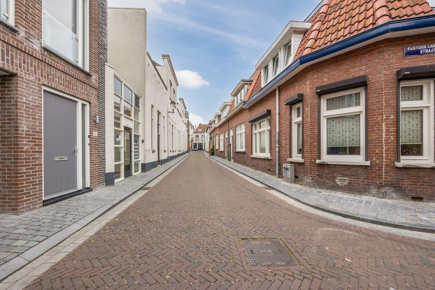Photo 40 of Pastoor Lancrietstraat 1