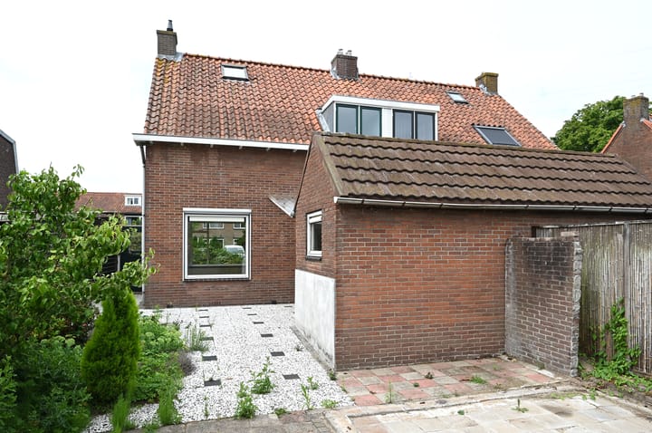 Photo 2 of Binnenweg 10