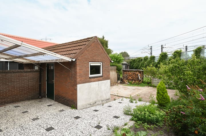 Photo 3 of Binnenweg 10