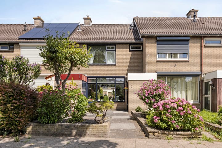 Foto 1 van Waalstraat 7