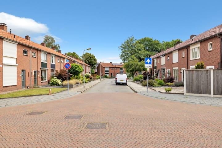 Foto 36 van Tulpstraat 34