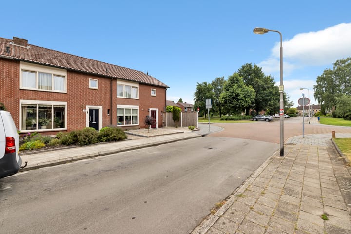 Foto 38 van Tulpstraat 34