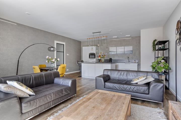 Foto 22 van Kanseliersplein 183