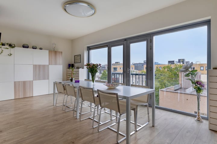 Foto 3 van Jan Olphert Vaillantlaan 38-A