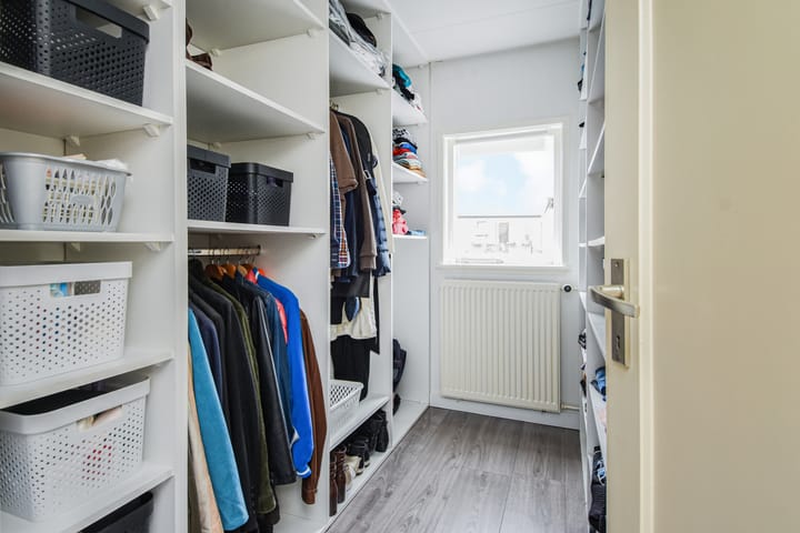 Foto 22 van van Baerlestraat 35